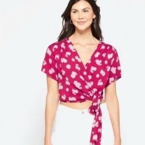 NEW…LUSH Ranya Faux Cropped Floral Wrap